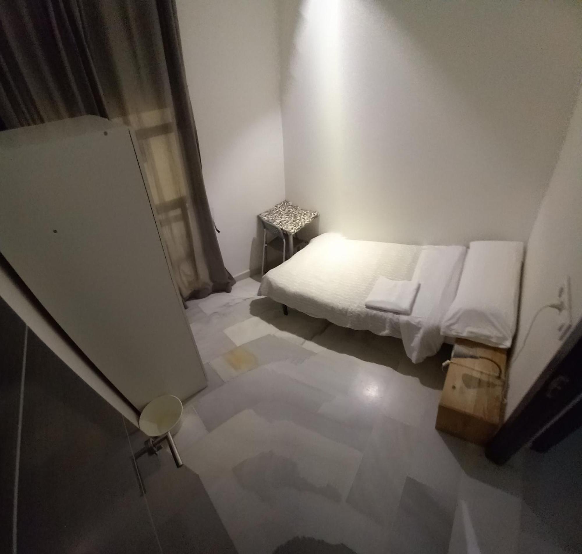 Hostel Central Sevilla ภายนอก รูปภาพ